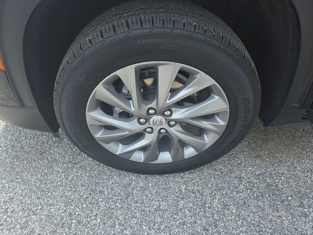 Used 2025 Buick Enclave Preferred FWD image 27