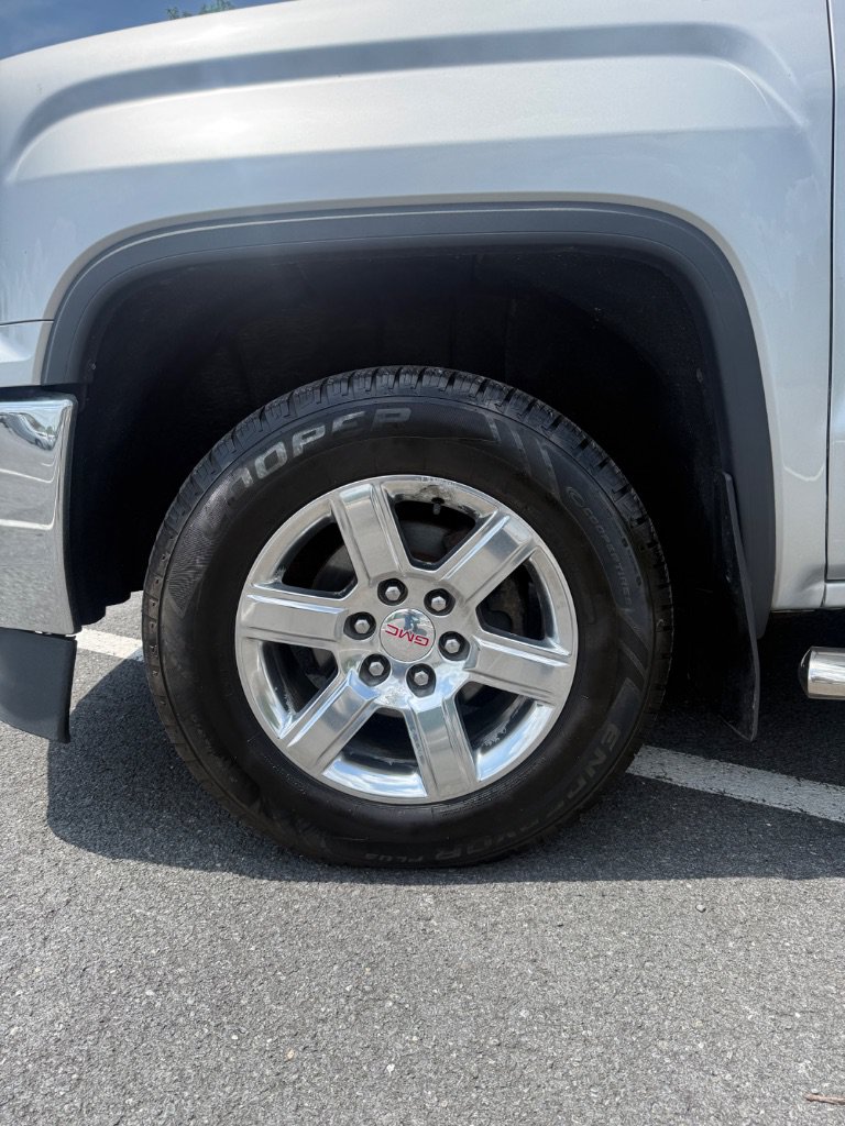 Used 2018 GMC Sierra 1500 SLT AWD/4WD image 9