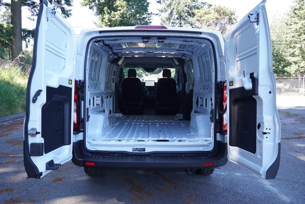 New 2026 Ford Transit 150 Low Roof RWD image 18