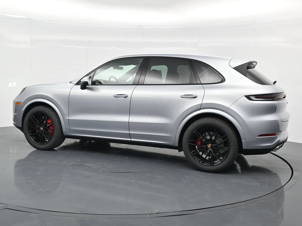 New 2026 Porsche Cayenne S AWD/4WD image 2