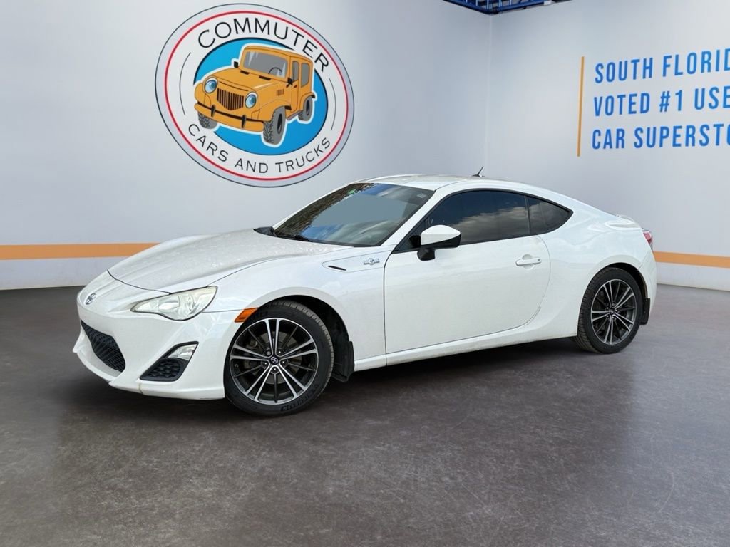 Used 2013 Scion FR-S image 2