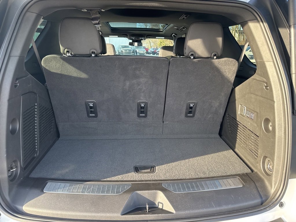 Used 2025 Chevrolet Tahoe RST w/ Comfort Package image 31