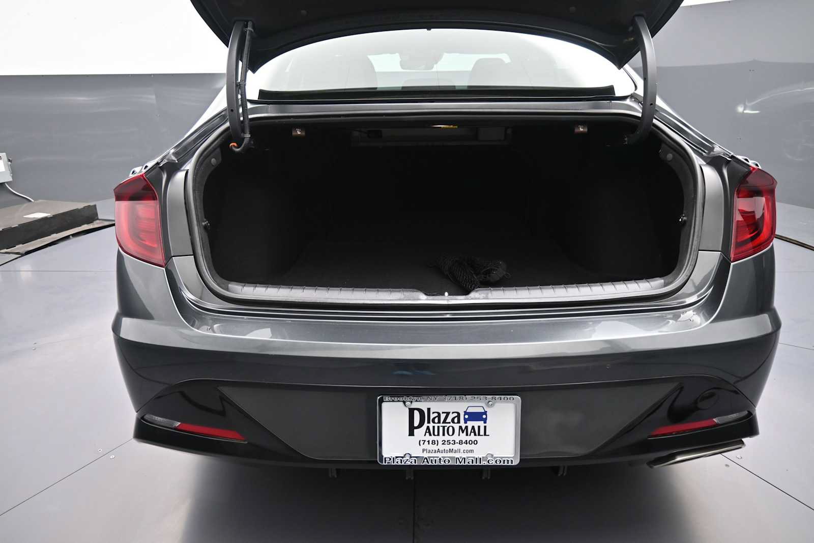 Certified 2023 Hyundai Sonata SEL w/ Convenience Package FWD image 22