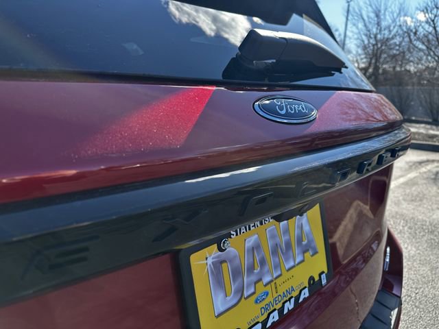 Certified 2025 Ford Explorer ST-Line w/ ST-Line Street Pack image 46