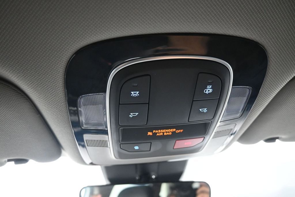 Certified 2023 Hyundai Santa Fe XRT AWD/4WD image 18