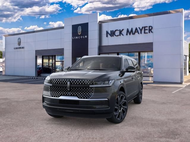 New 2026 Lincoln Navigator L Reserve AWD/4WD image 2