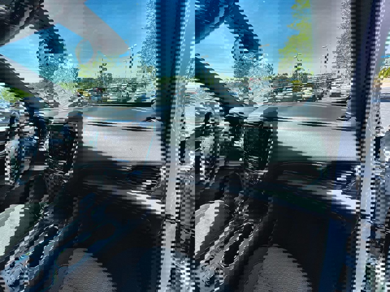 Used 2023 Chevrolet Traverse LT w/ LPO, Cargo Package image 28