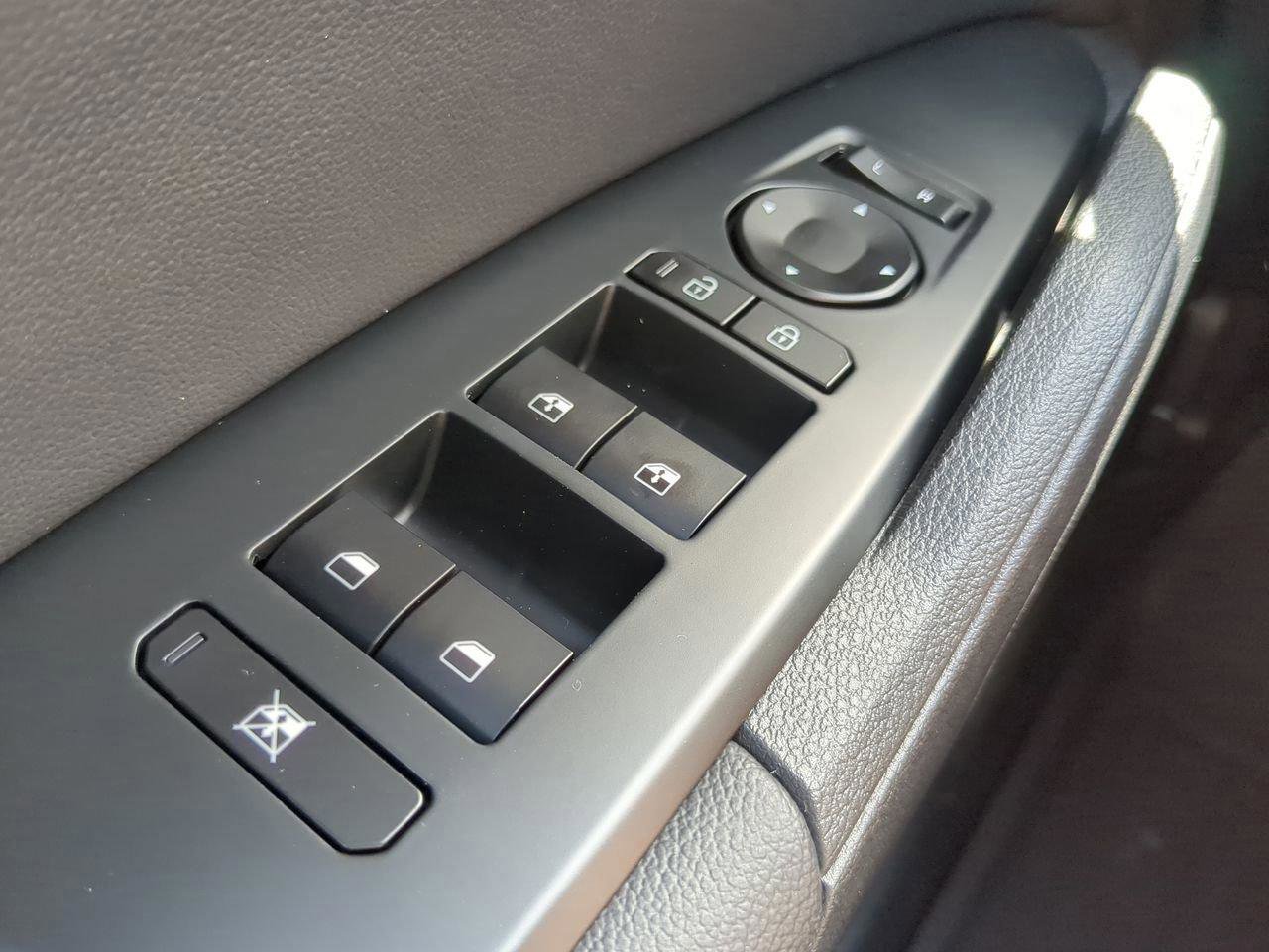 New 2026 Kia Sportage EX image 20