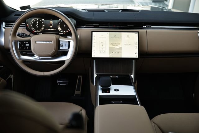 New 2026 Land Rover Range Rover Long Wheelbase SE image 35