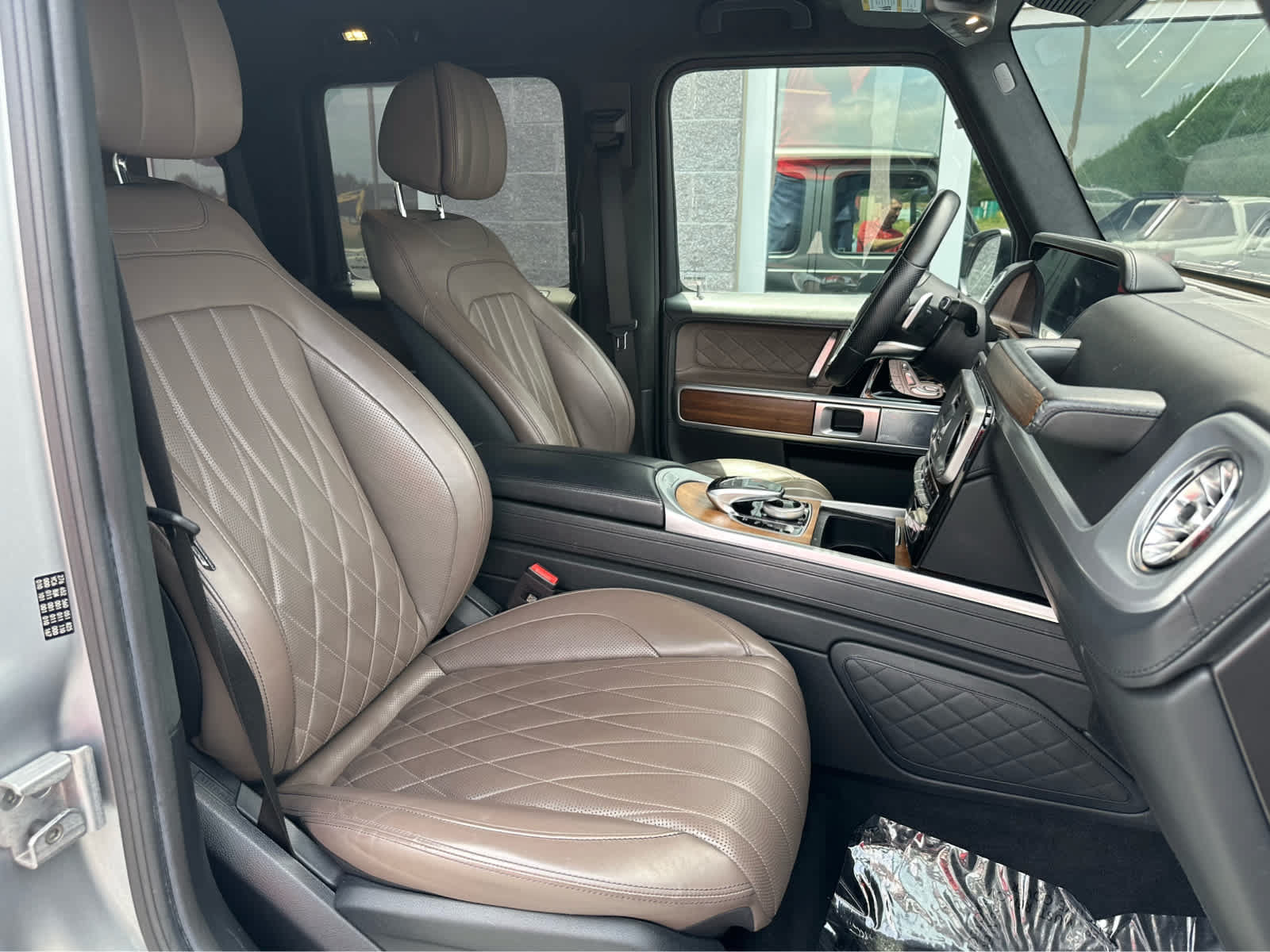 Used 2022 Mercedes-Benz G 550 image 16