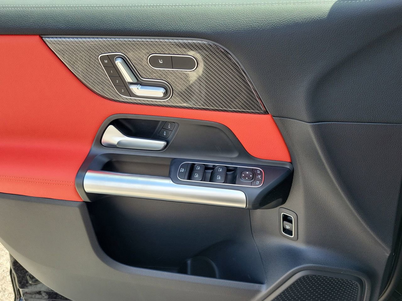 New 2026 Mercedes-Benz GLA 250 image 25