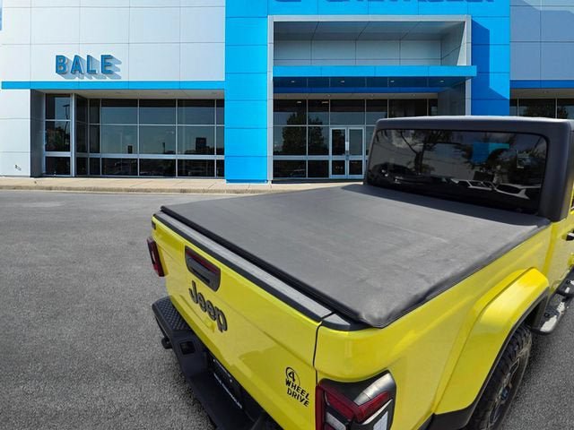 Used 2024 Jeep Gladiator Overland AWD/4WD image 16