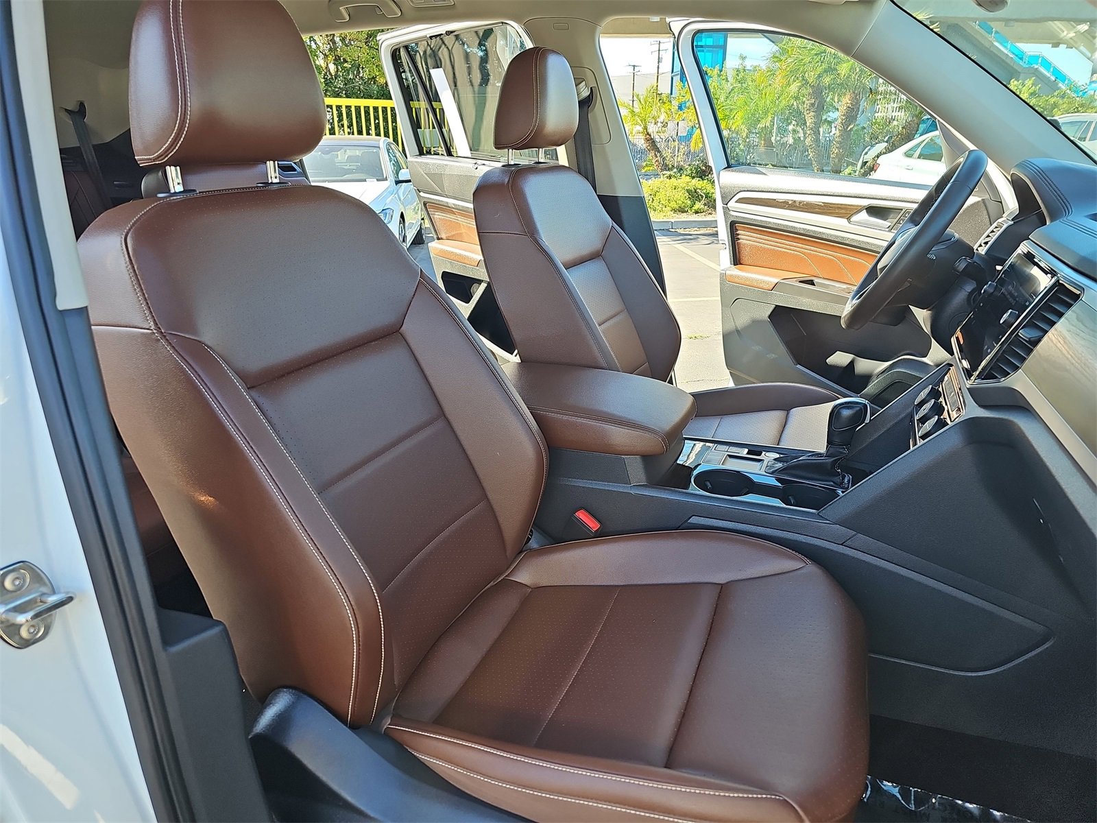 Used 2023 Volkswagen Atlas SE w/ Panoramic Sunroof Package image 10