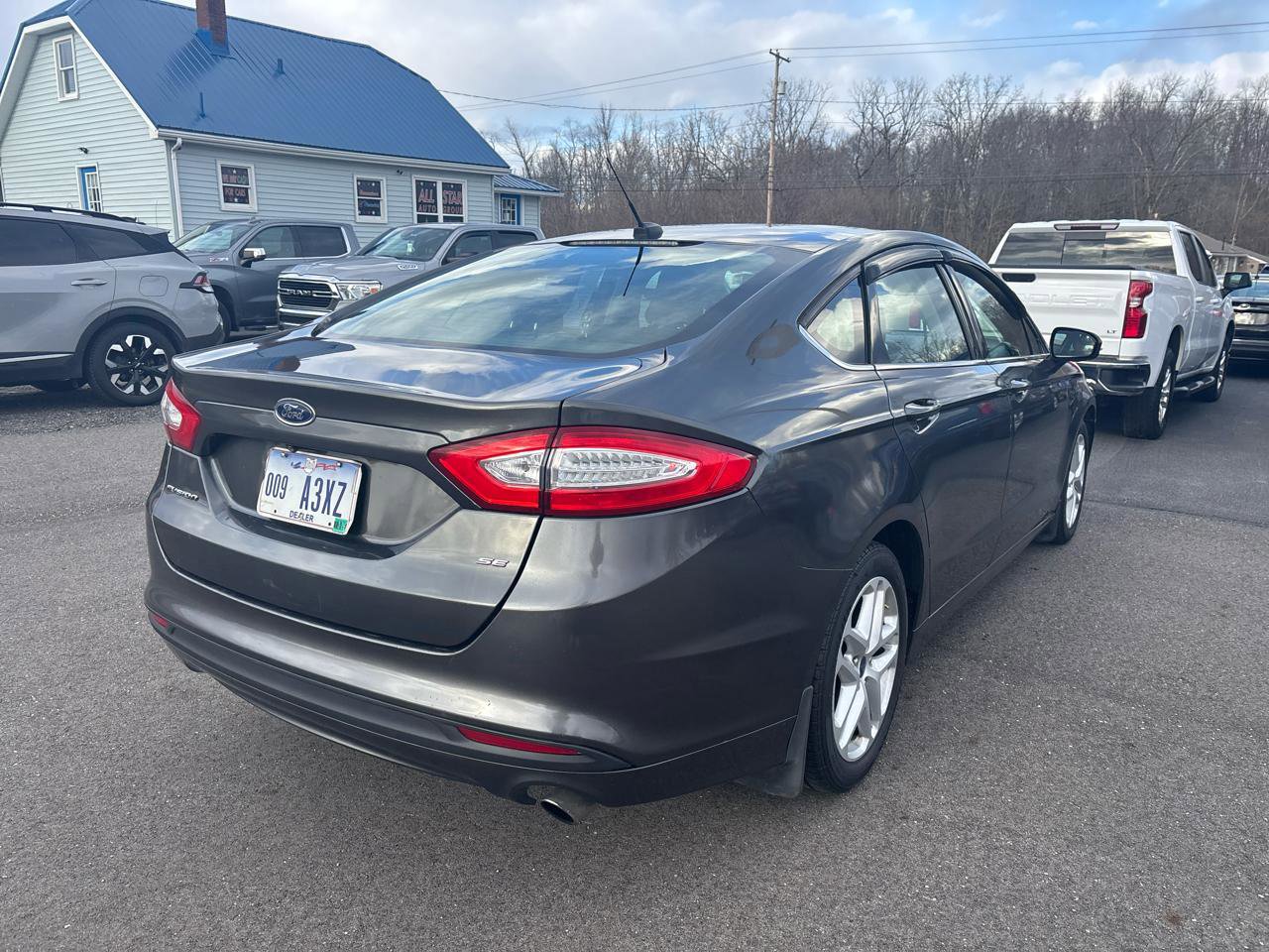 Used 2016 Ford Fusion SE image 13