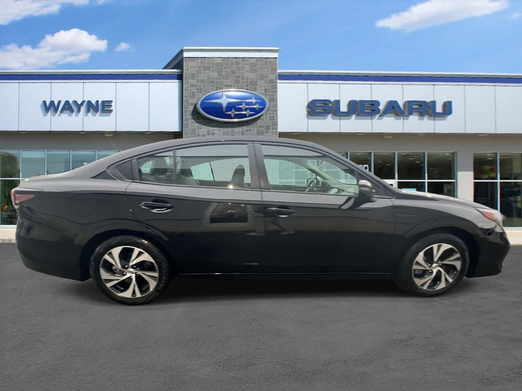Used 2025 Subaru Legacy Premium AWD/4WD image 5