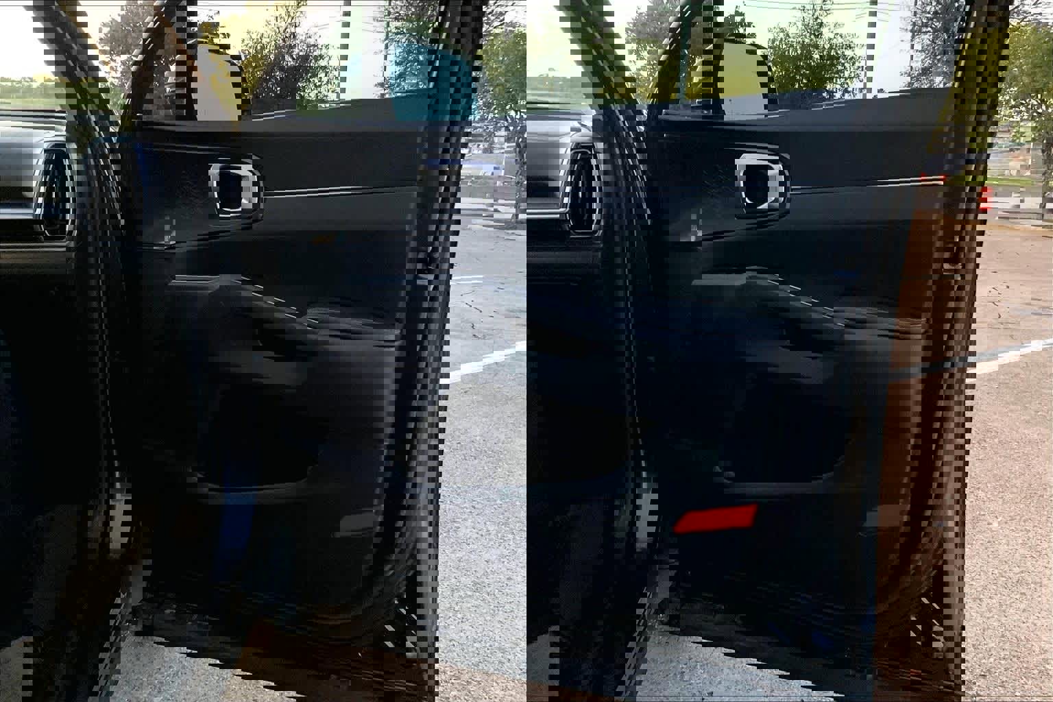 Certified 2024 Kia Sorento LX image 27