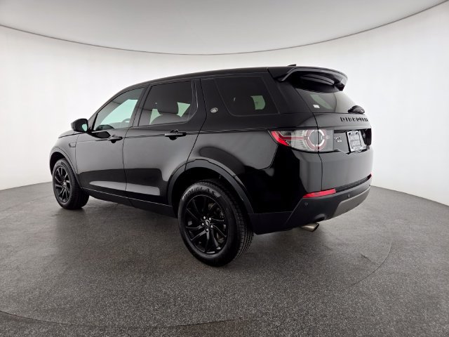Used 2019 Land Rover Discovery Sport HSE AWD/4WD image 16