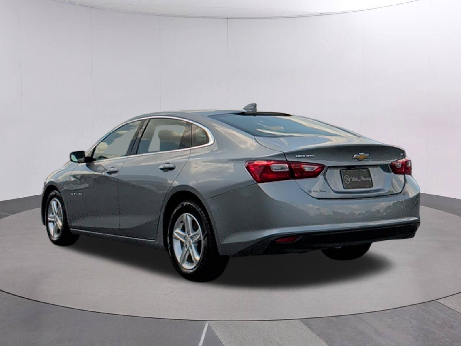 Used 2023 Chevrolet Malibu LT FWD image 3
