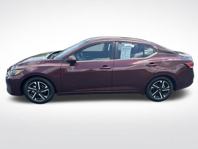 Used 2024 Nissan Sentra SV FWD image 2