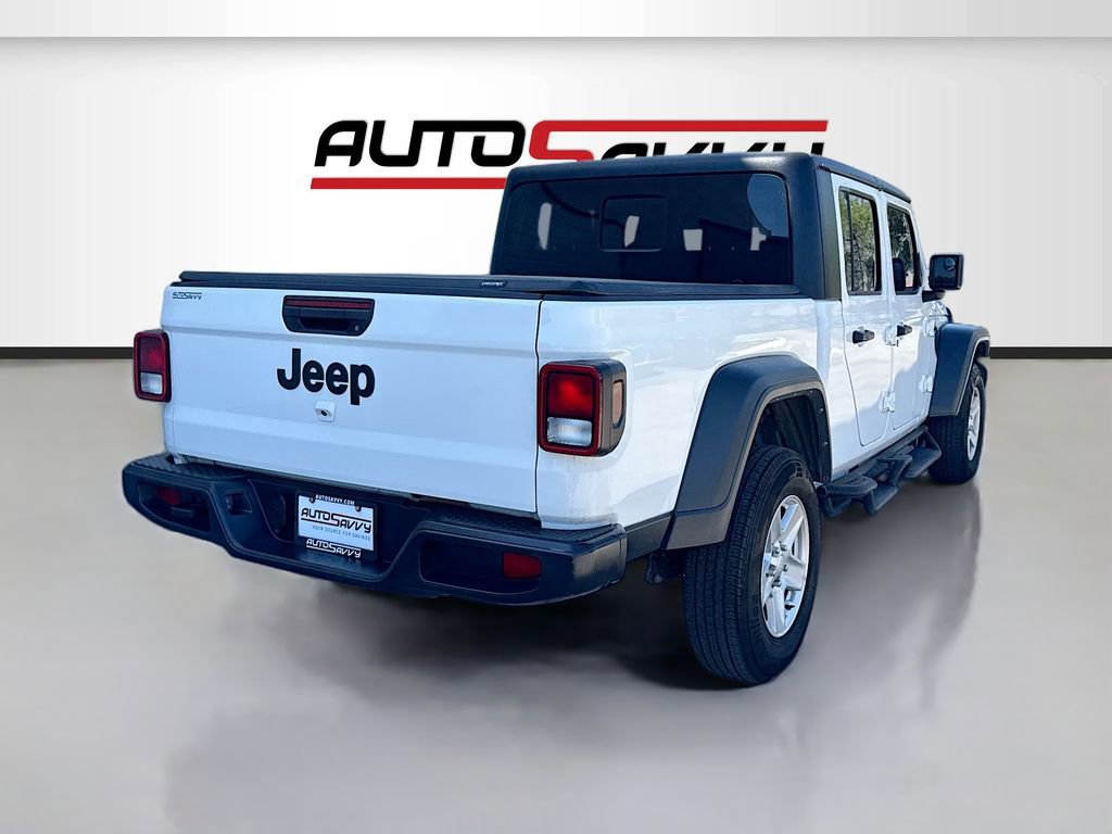 Used 2023 Jeep Gladiator Sport AWD/4WD image 7