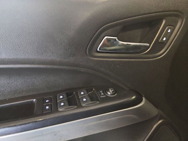 Used 2019 Chevrolet Colorado ZR2 image 13