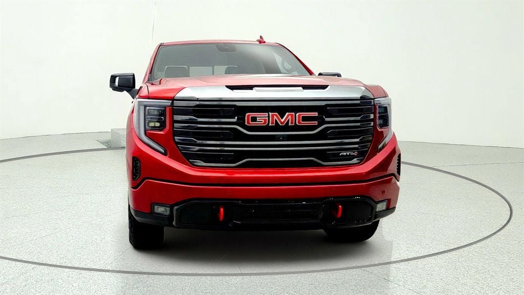 Used 2023 GMC Sierra 1500 AT4 w/ AT4 Premium Package AWD/4WD image 2
