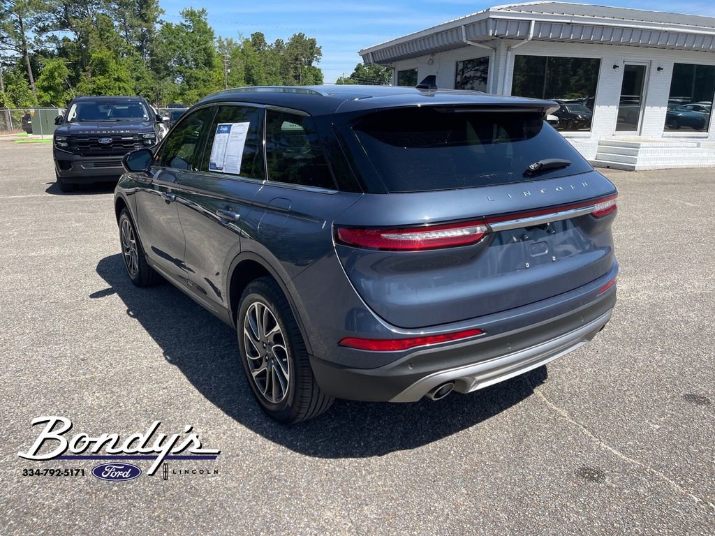 Used 2022 Lincoln Corsair FWD w/ Equipment Group 101A image 12