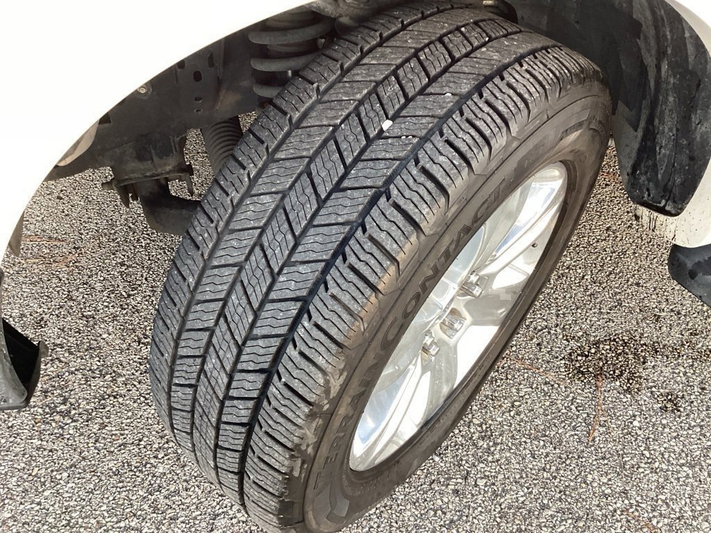 Used 2010 Ford F150 Lariat image 16