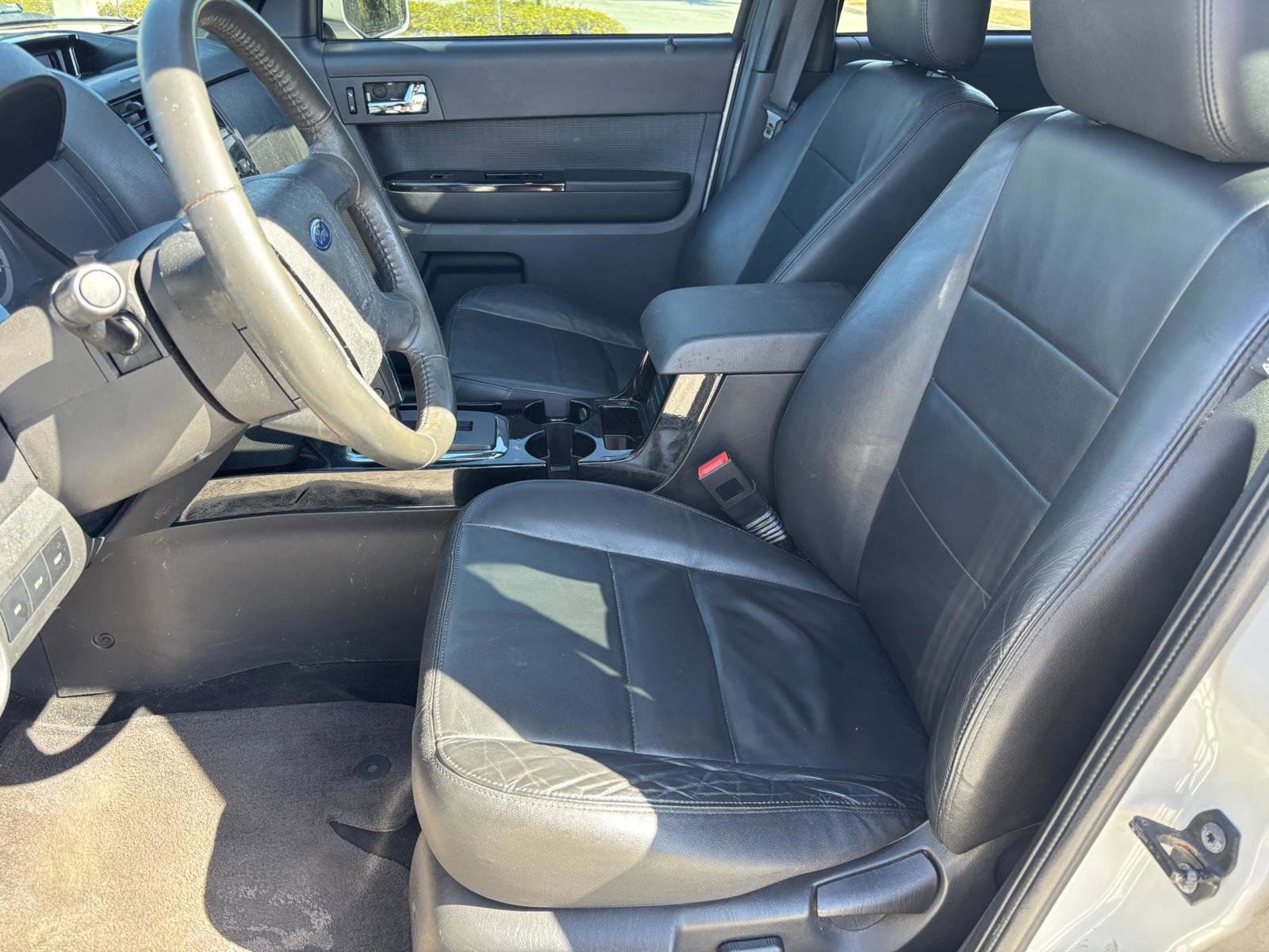 Used 2011 Ford Escape Limited w/ 301A Rapid Spec Order Code image 12