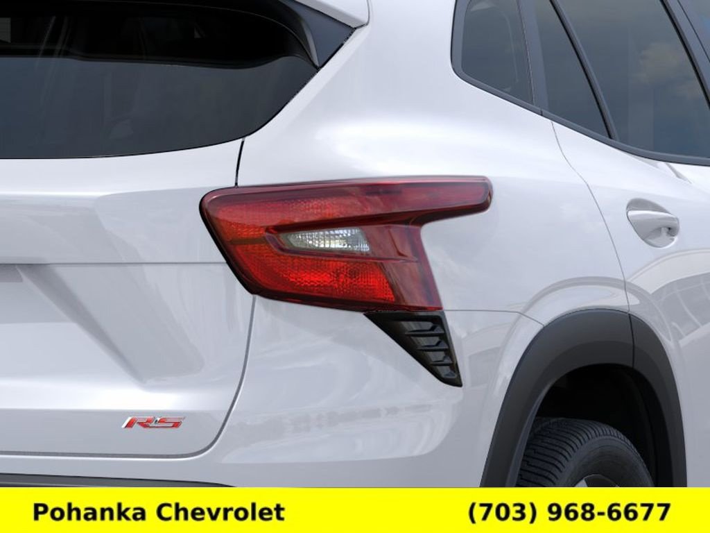 New 2026 Chevrolet Trax RS w/ Sunroof Package FWD image 11