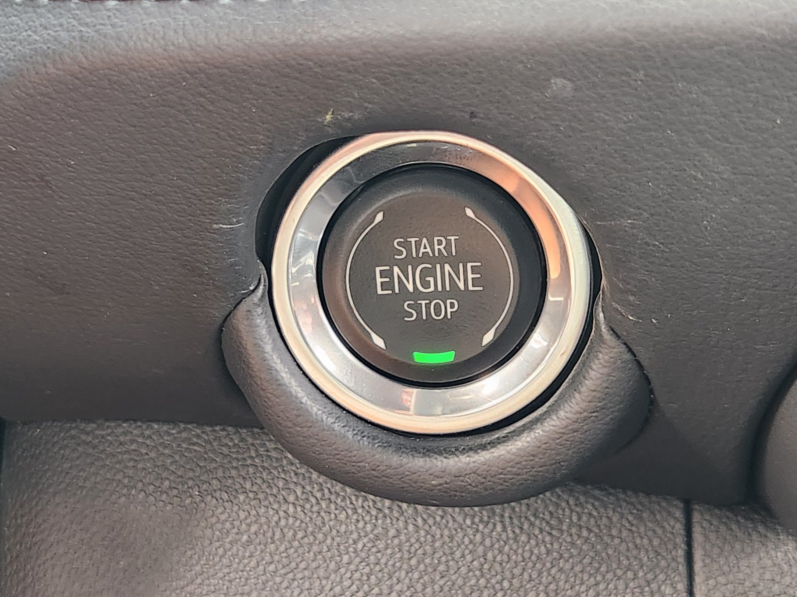Certified 2025 Chevrolet Tahoe Z71 AWD/4WD image 26