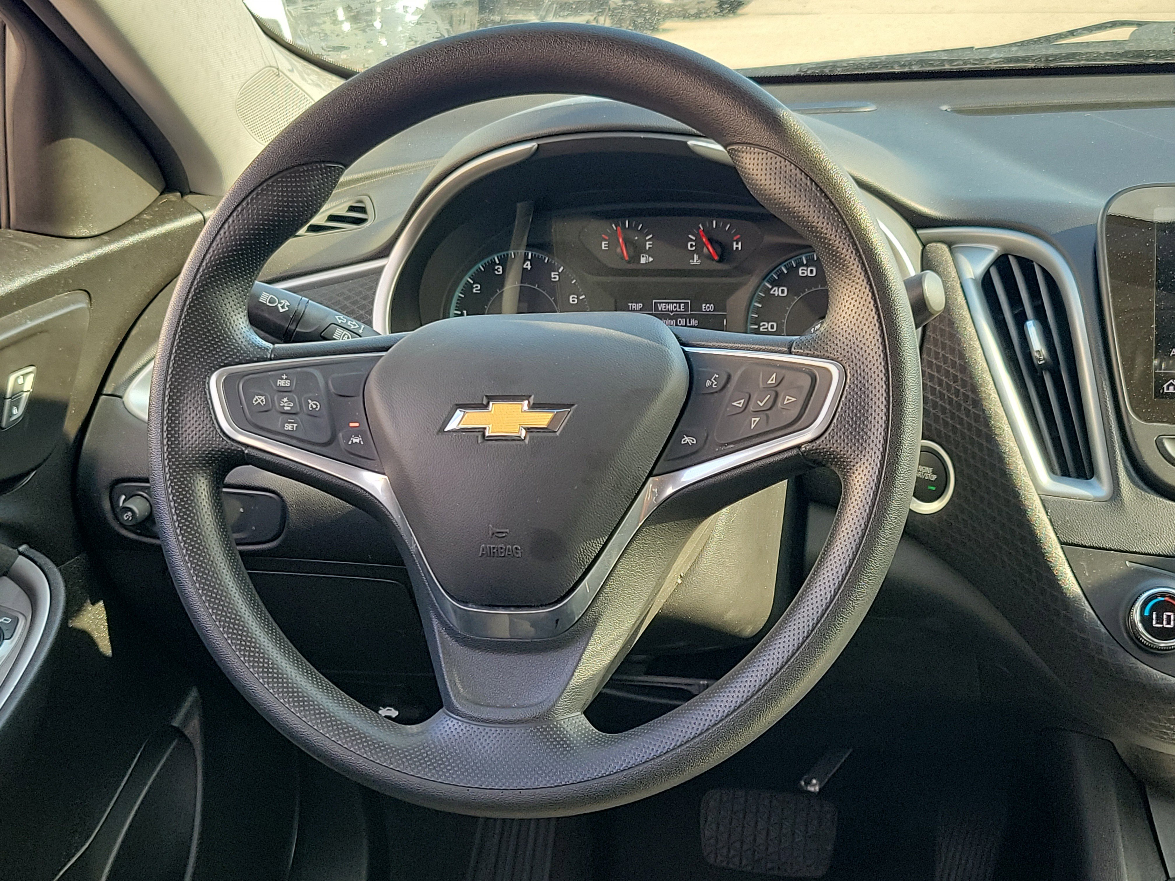 Used 2023 Chevrolet Malibu LT FWD image 19