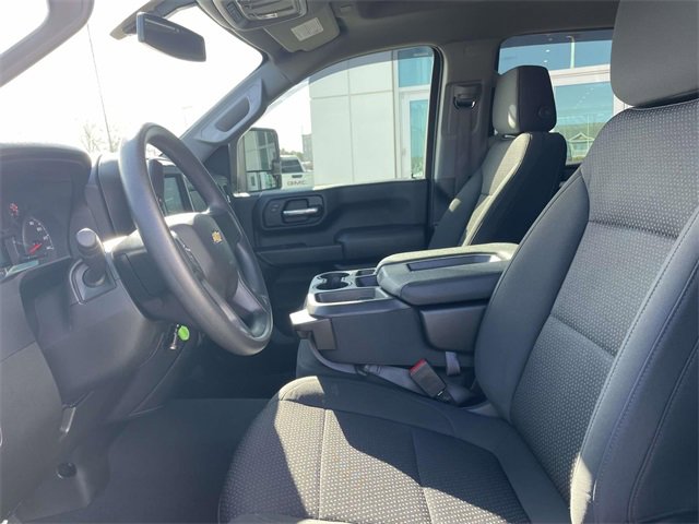 Used 2023 Chevrolet Silverado 2500 Custom w/ Custom Value Package image 14