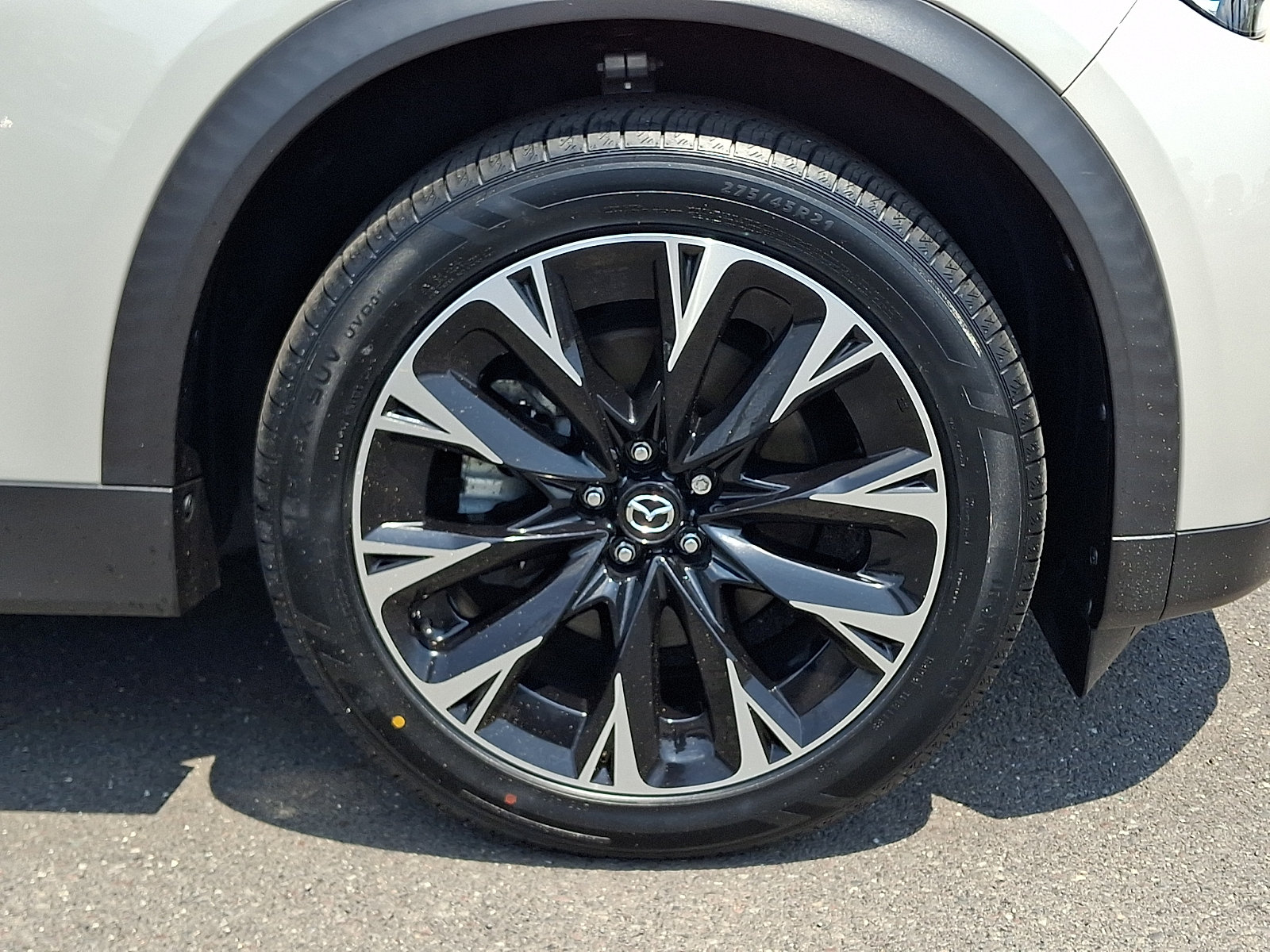 Certified 2024 MAZDA CX-90 Plug-In Hybrid w/ Premium Pkg AWD/4WD image 9