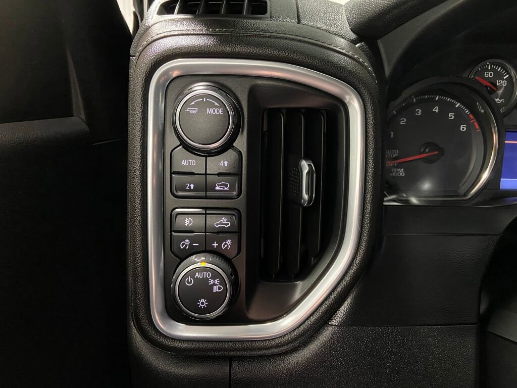 Used 2020 Chevrolet Silverado 1500 RST w/ All-Star Edition image 15