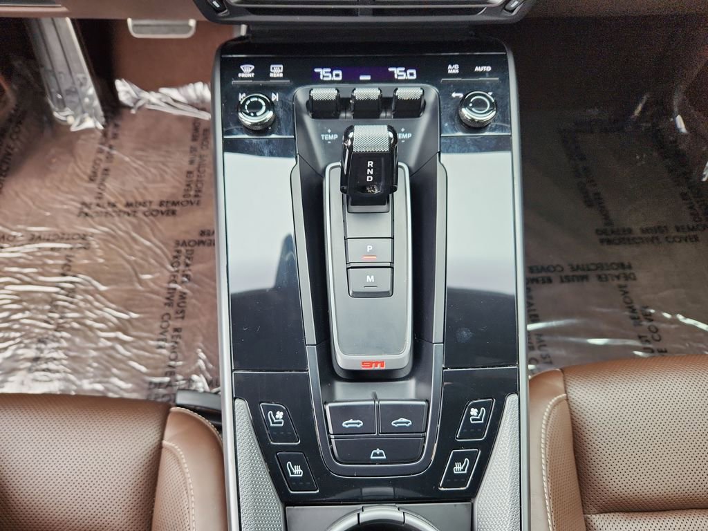 Used 2020 Porsche 911 image 14