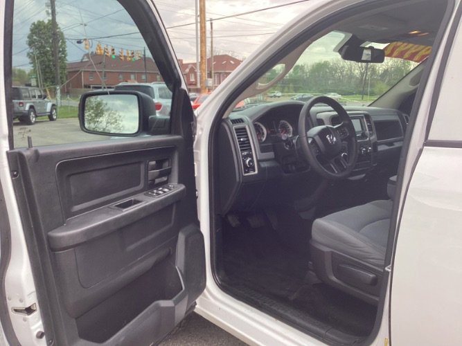 Used 2016 RAM 1500 Express image 6