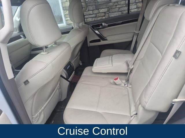 Used 2018 Lexus GX 460 Premium w/ Premium Package image 12