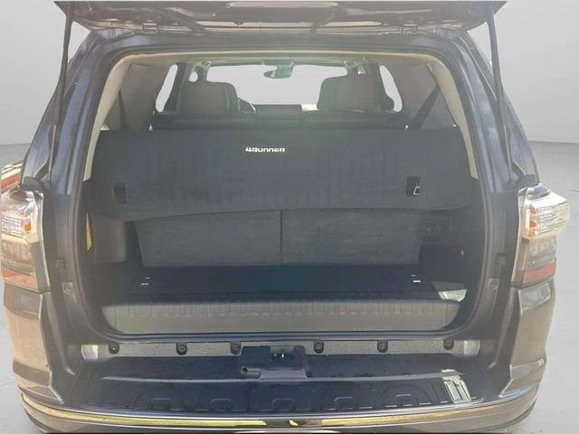 Used 2020 Toyota 4Runner Limited AWD/4WD image 6