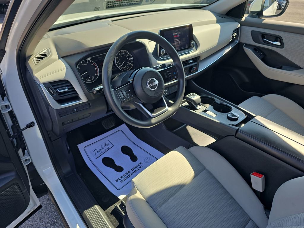 Used 2023 Nissan Rogue SV image 24