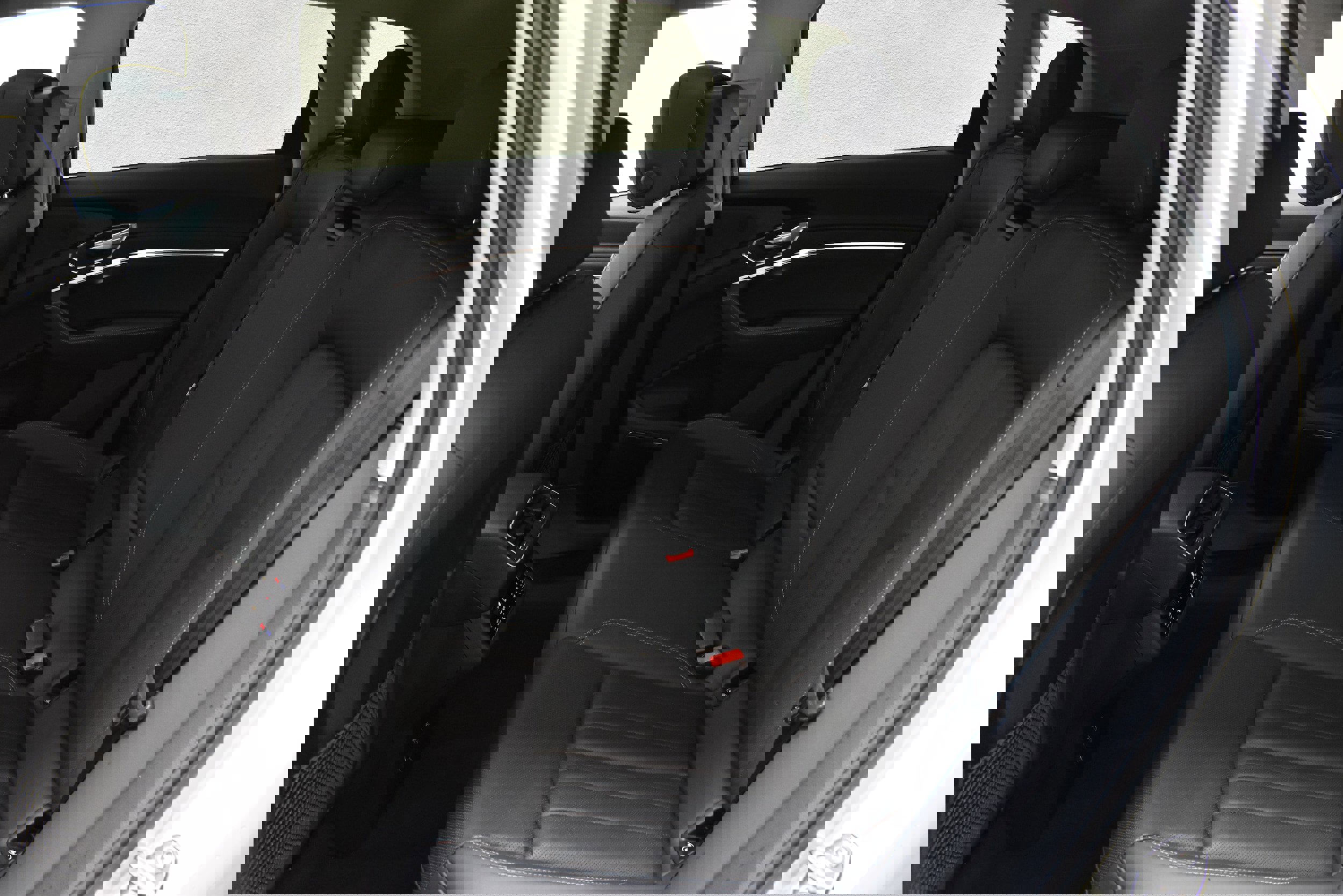 Used 2021 Audi e-tron Premium Plus w/ Premium Plus Package image 25