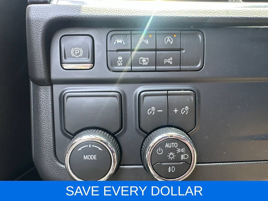 Used 2026 Chevrolet Tahoe LT w/ Comfort Package RWD image 9