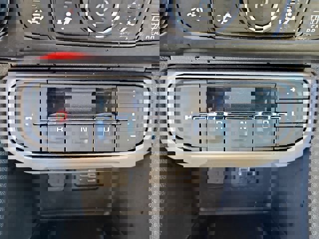 Used 2023 GMC Acadia Denali image 23