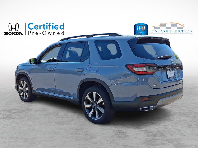 Certified 2024 Honda Pilot Touring image 4