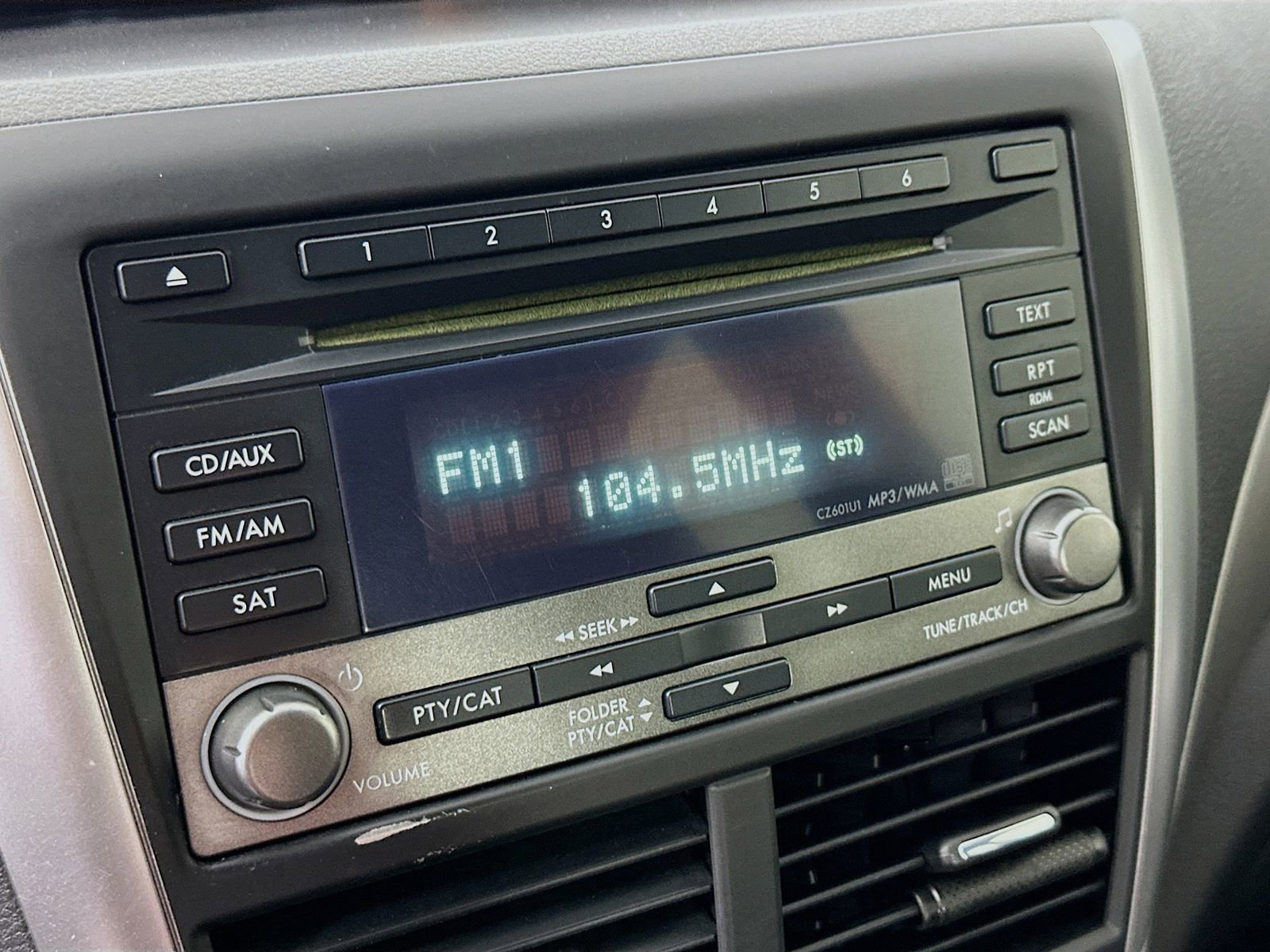 Used 2010 Subaru Impreza WRX STI AWD/4WD image 14