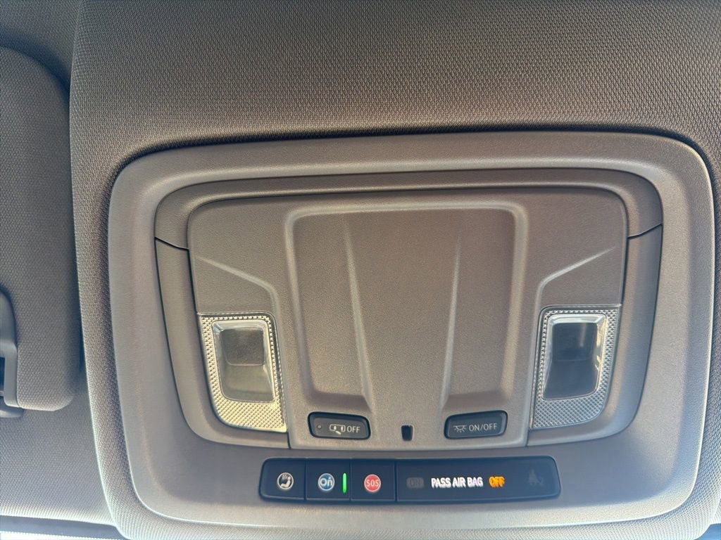 Certified 2022 Chevrolet Silverado 1500 Custom w/ Rally Edition image 18