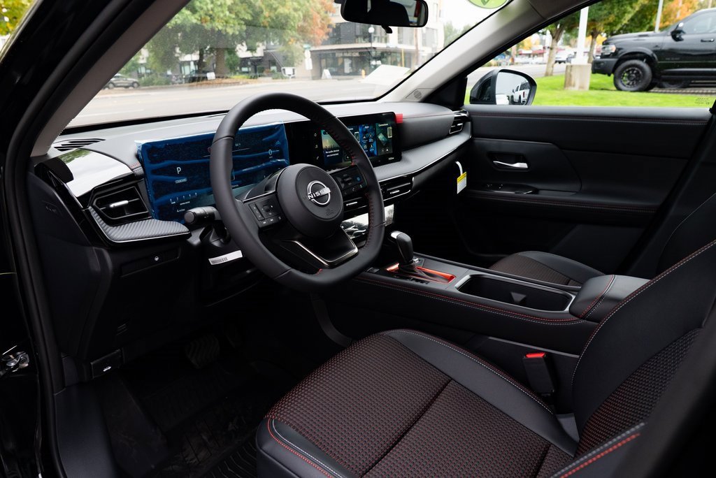 New 2026 Nissan Kicks SR w/ Cold Weather Package image 19