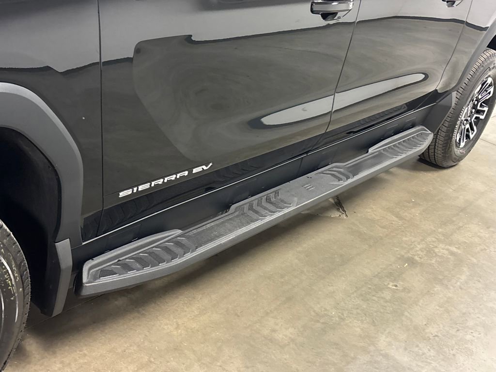 New 2026 GMC Sierra EV Elevation image 11