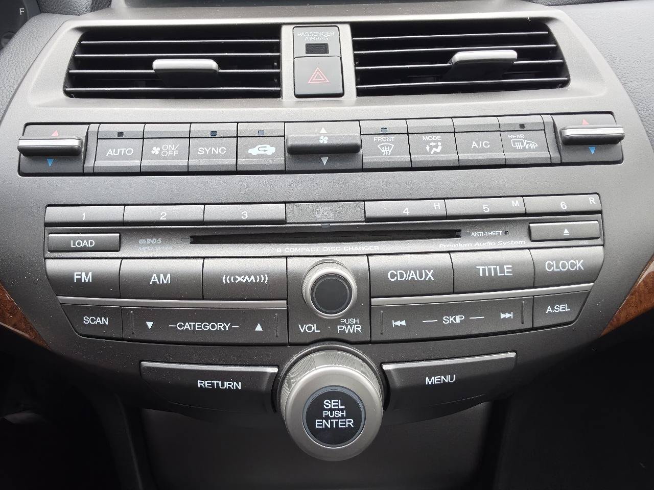 Used 2011 Honda Accord EX-L image 34