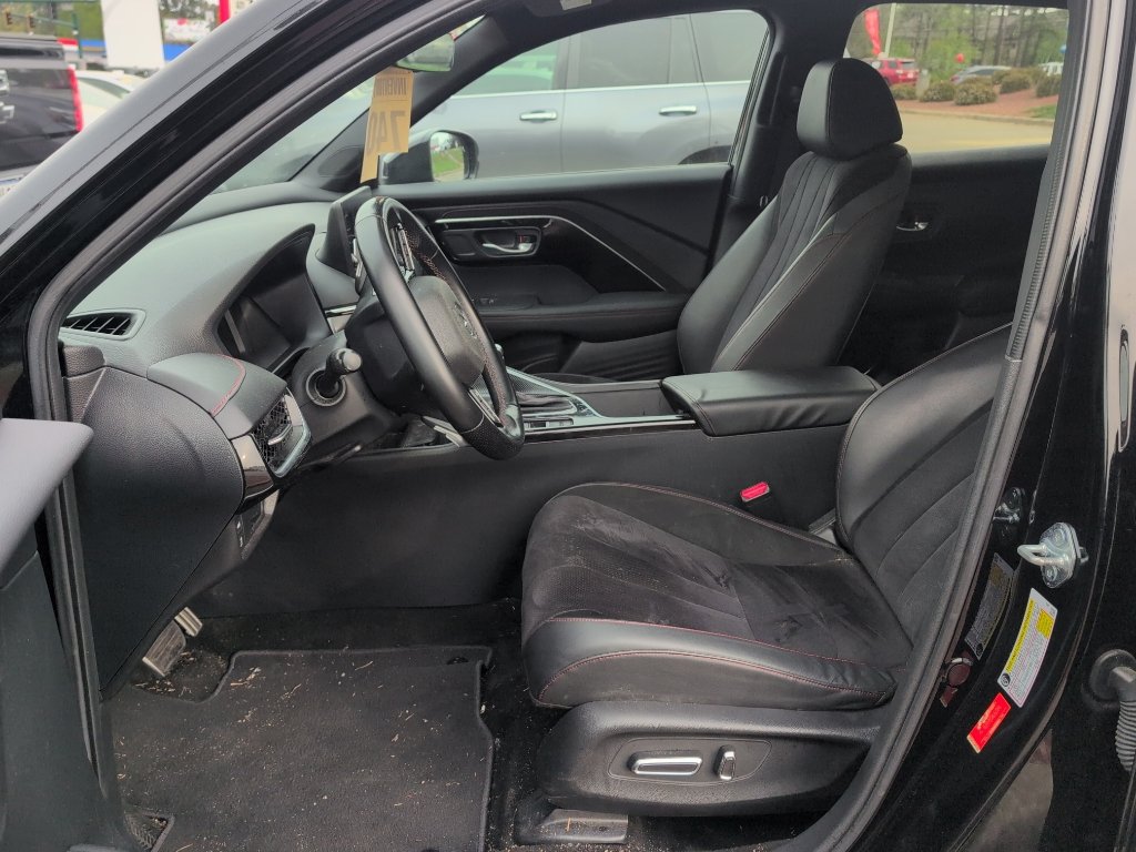 Used 2025 Acura ADX A-Spec image 2